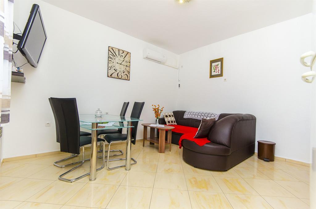 Apartment Marijana Trogir Exterior foto